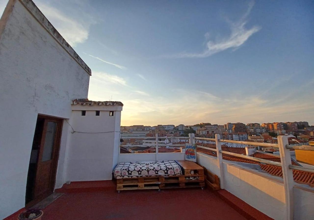 Habitaciones En El Atico De Tona Mirando A La Bahia De Santander Extérieur photo